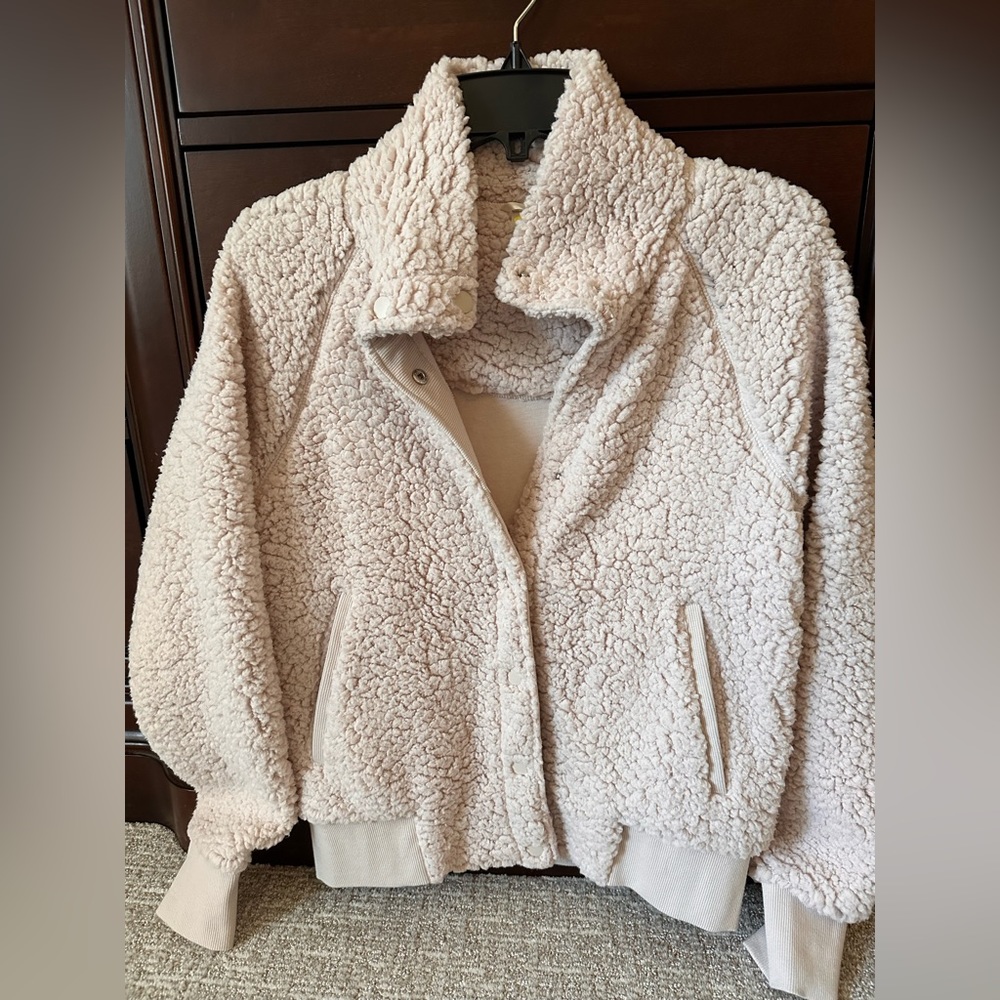 Zella Faux Shearling Jacket - Small